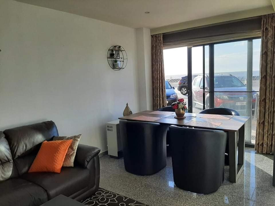 Appartement "Zeezicht 002" Остенде Экстерьер фото