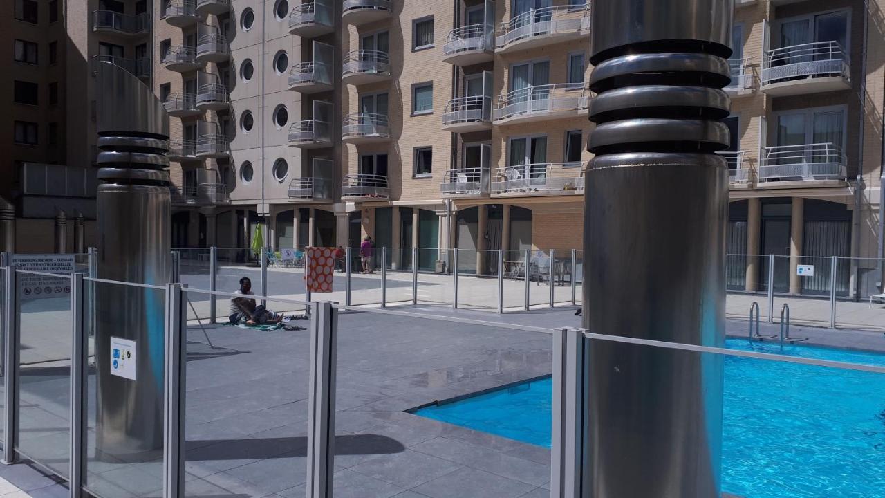 Appartement "Zeezicht 002" Остенде Экстерьер фото