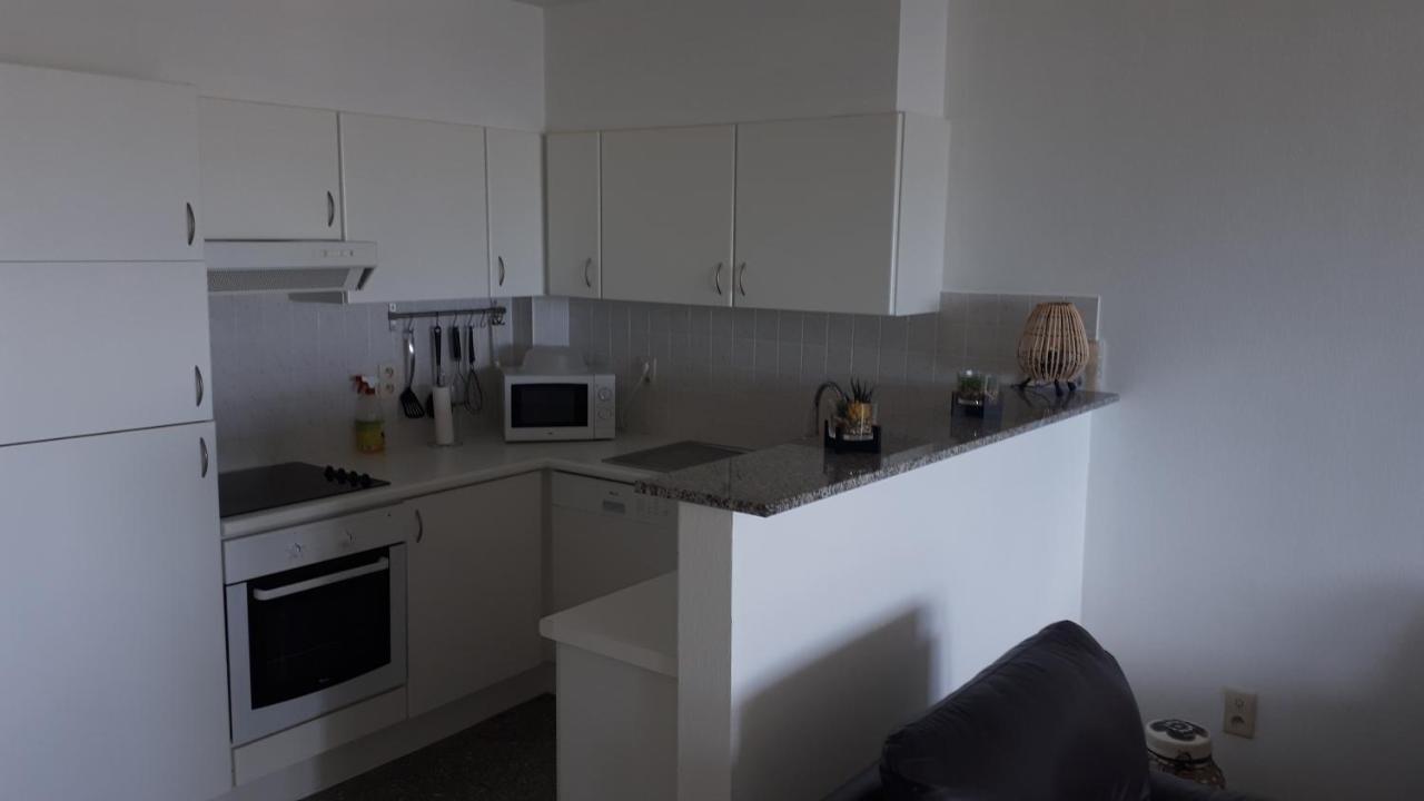 Appartement "Zeezicht 002" Остенде Экстерьер фото